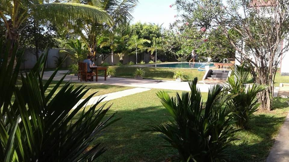 Sea Lagoon Beach Hotel Trincomalee Ngoại thất bức ảnh