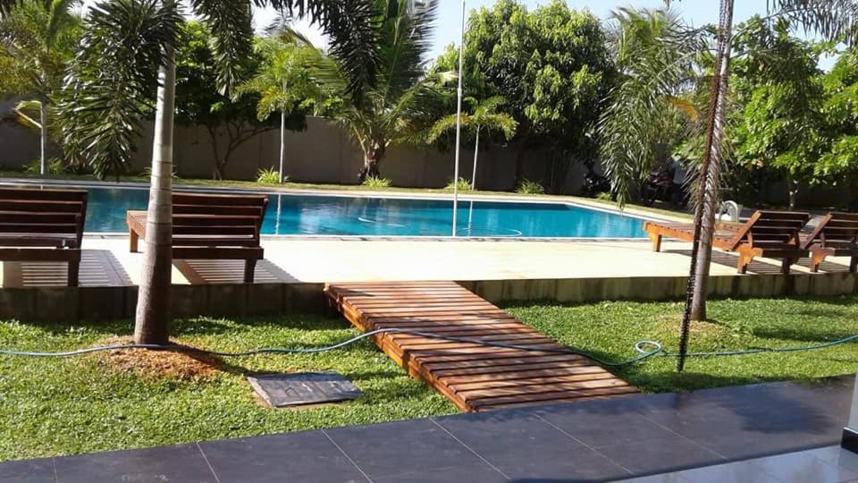 Sea Lagoon Beach Hotel Trincomalee Ngoại thất bức ảnh